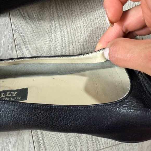 Bally Vintage Black Leather Kitten Heels - Picture 12 of 12